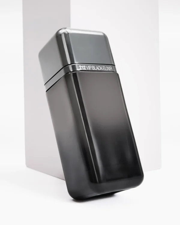 Carolina Herrera 212 Vip Black Elixir EDP 100 ml