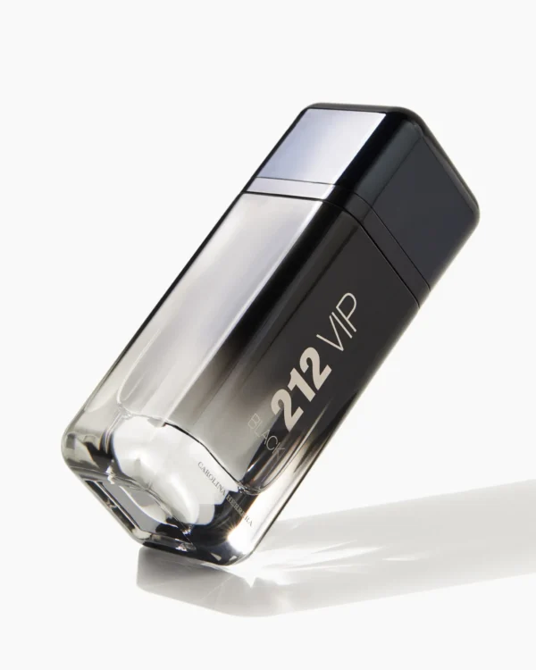 Carolina Herrera 212 Vip Black EDP 100 ml